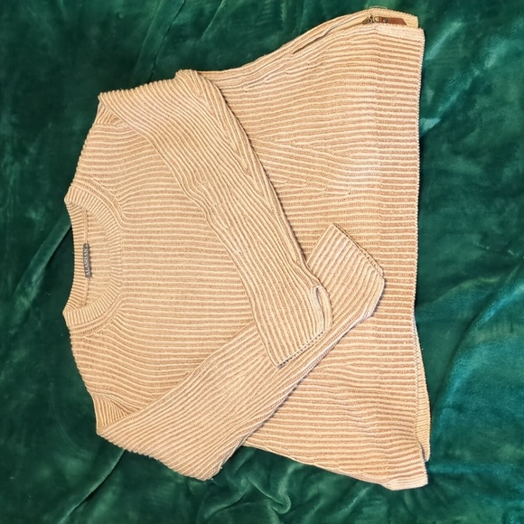 Cashmere sweater - Picture 2 of 6